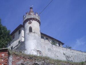 Albiano d'Ivrea, the Bishop's Castle