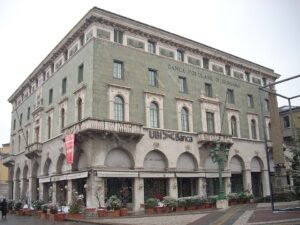 Banca Popolare di Bergamo, now UBI Banca, Bergamo, Italy - by Giovanni Muzio