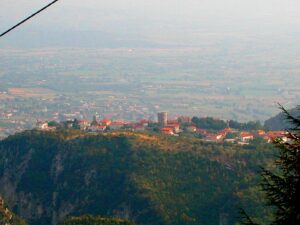 960px-Piana_di_Castello_Matese_Caserta_vista_sul_paese-300x225.jpg