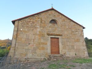 Facciata della pieve di Sant'Andrea