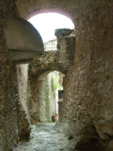 Castelvecchio di Rocca Barbena