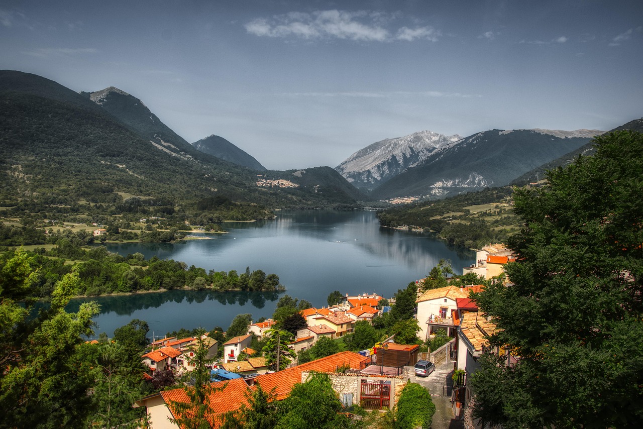 Borghi di Montagna italiani, paesaggio — Villages Italy